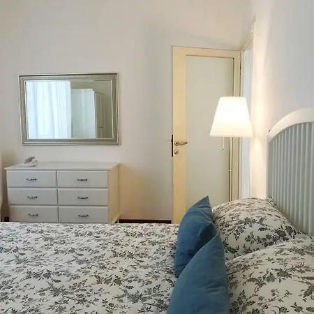Apartment Gg Mentana Como